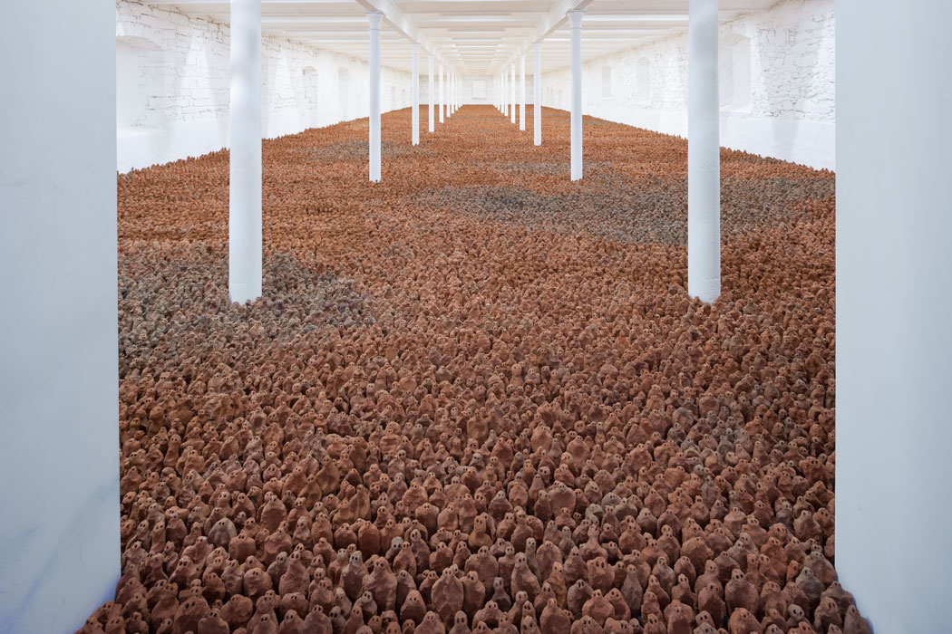 Field Antony Gormley Artichoke